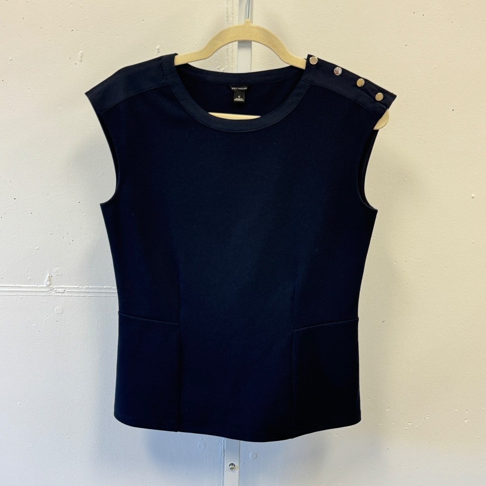 Ann Taylor Navy Blue Button Shoulder Sleeveless Knit Top Small Casual Tailored
